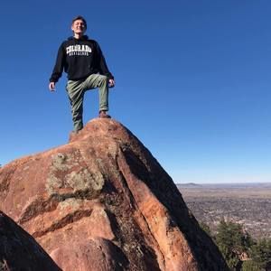 Meet your Posher, Max